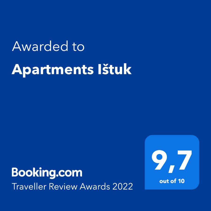 Apartments Istuk Vir Exteriér fotografie